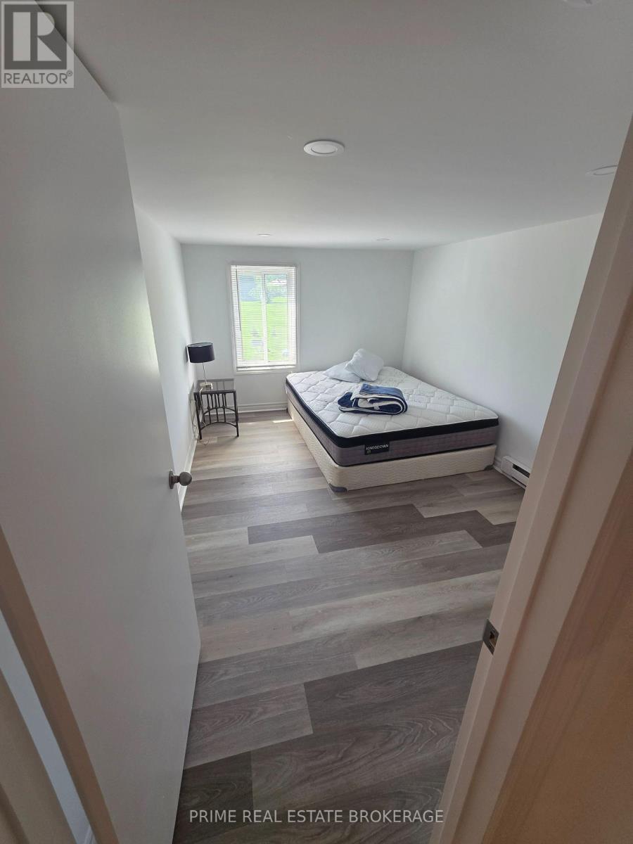 2144 Hamilton Road, London South, Ontario  N6M 1G2 - Photo 15 - X13746006