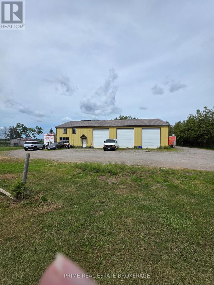 2144 Hamilton Road, London South, Ontario  N6M 1G2 - Photo 4 - X13746006