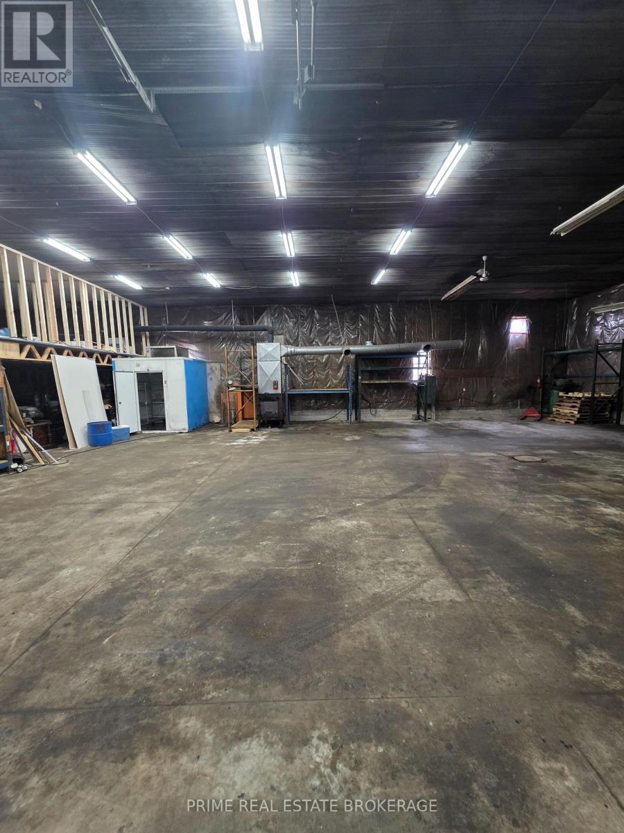 2144 Hamilton Road, London South, Ontario  N6M 1G2 - Photo 7 - X13746006