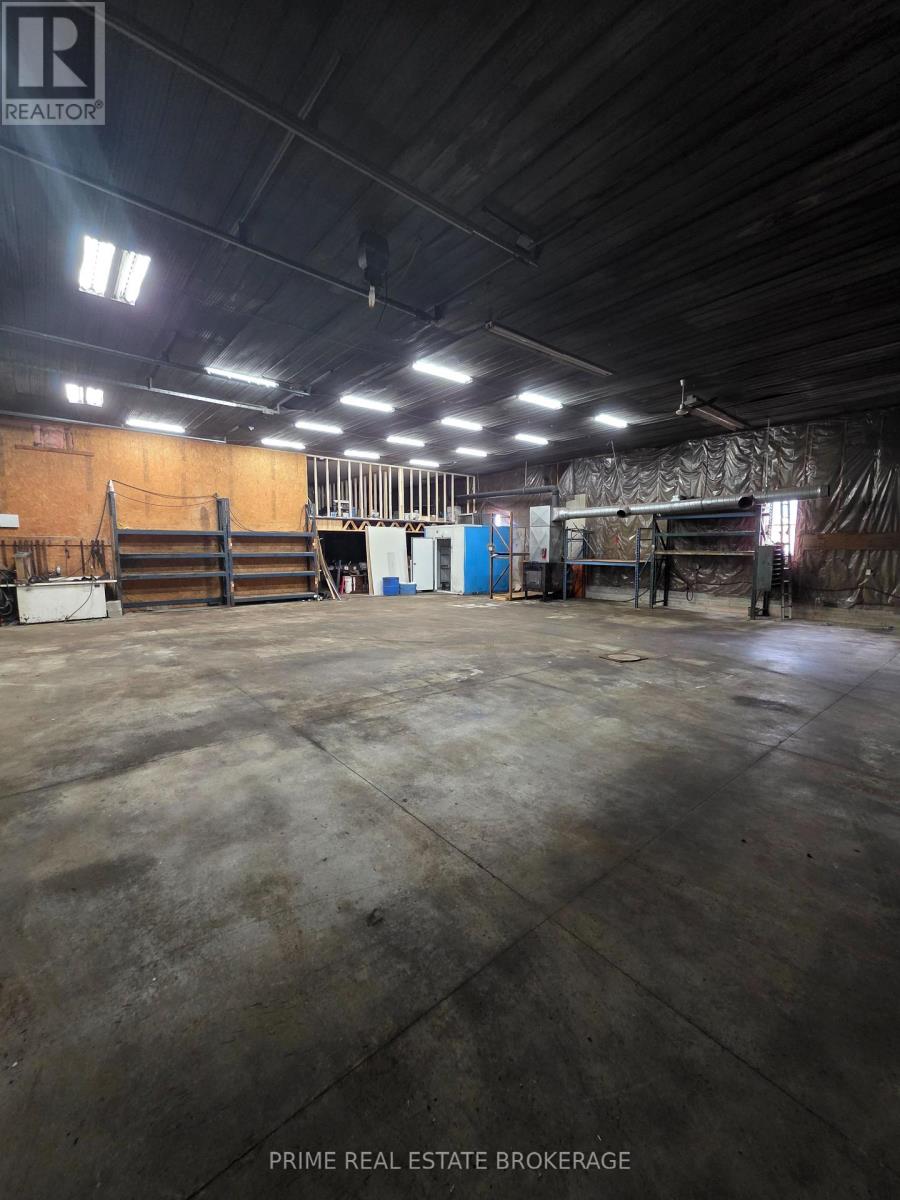 2144 Hamilton Road, London South, Ontario  N6M 1G2 - Photo 9 - X13746006
