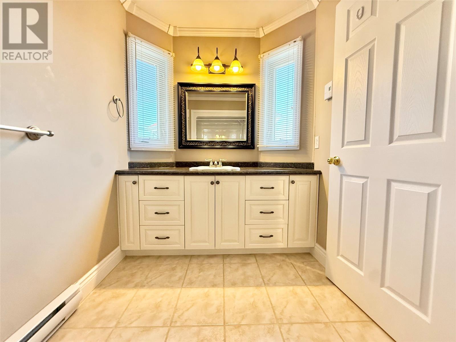 8 Harmsworth Drive, Grand Falls-Windsor — photo 36