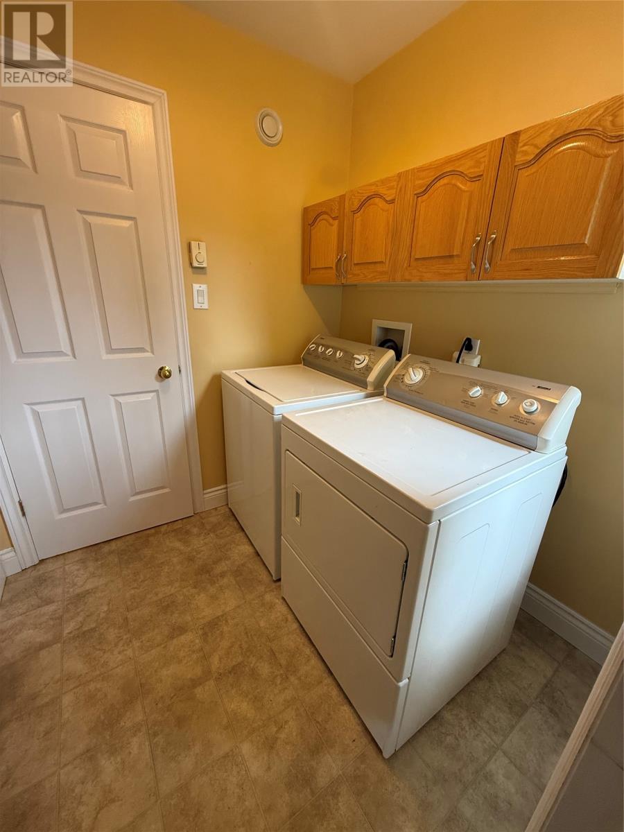8 Harmsworth Drive, Grand Falls-Windsor — photo 38