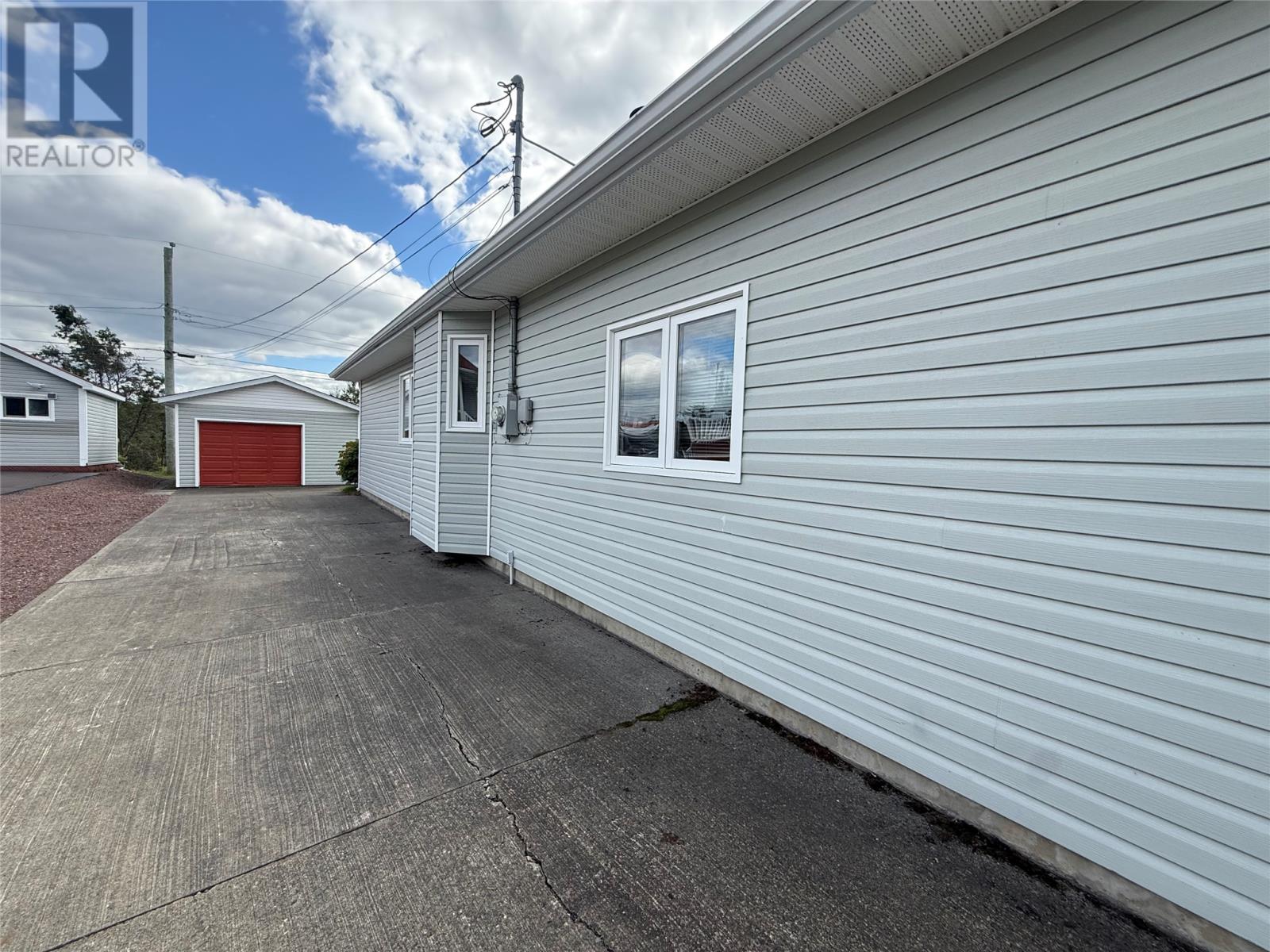 8 Harmsworth Drive, Grand Falls-Windsor — photo 6