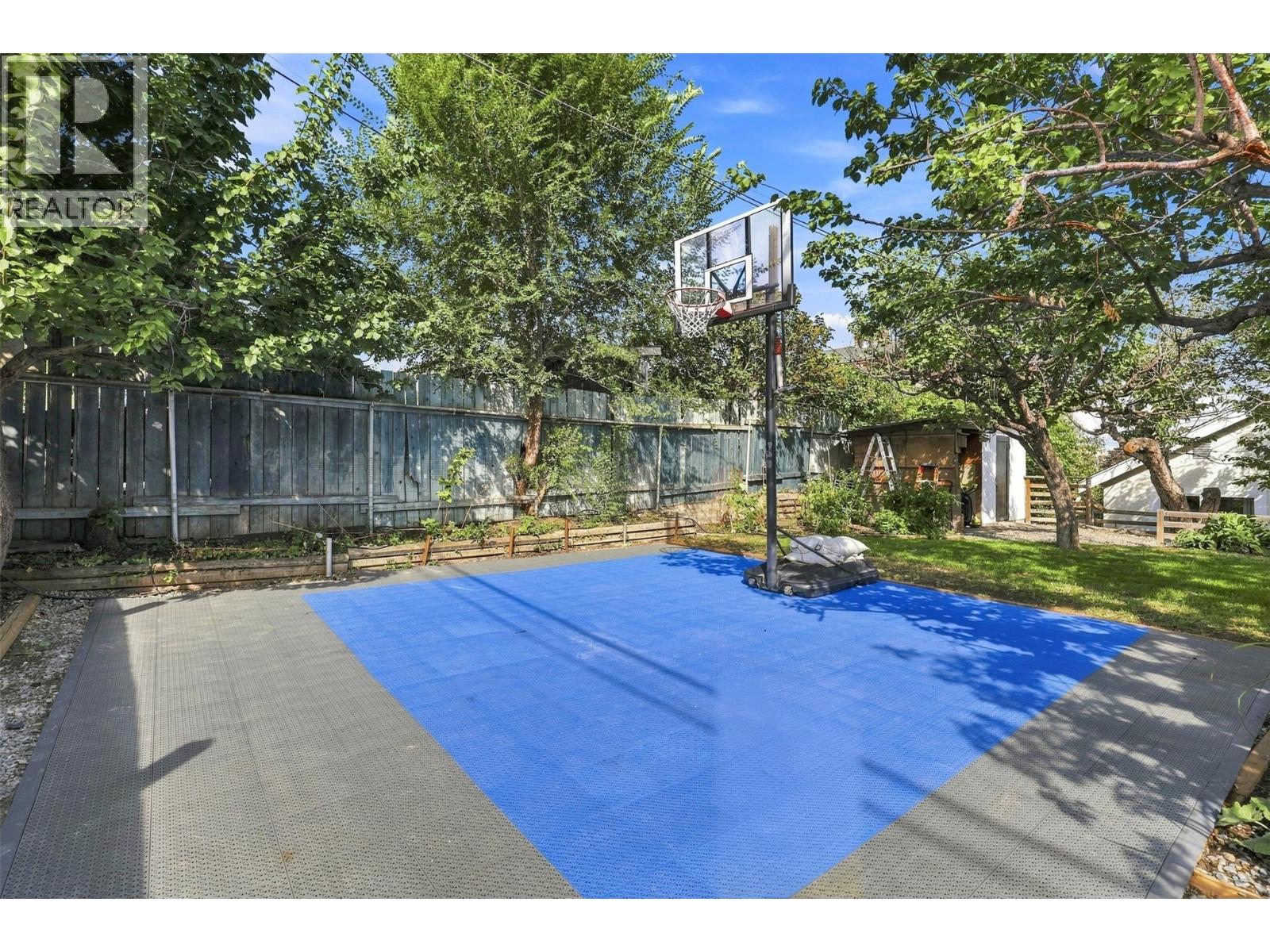 675 Dominion Street, Kamloops, British Columbia  V2C 2X6 - Photo 38 - 10386242