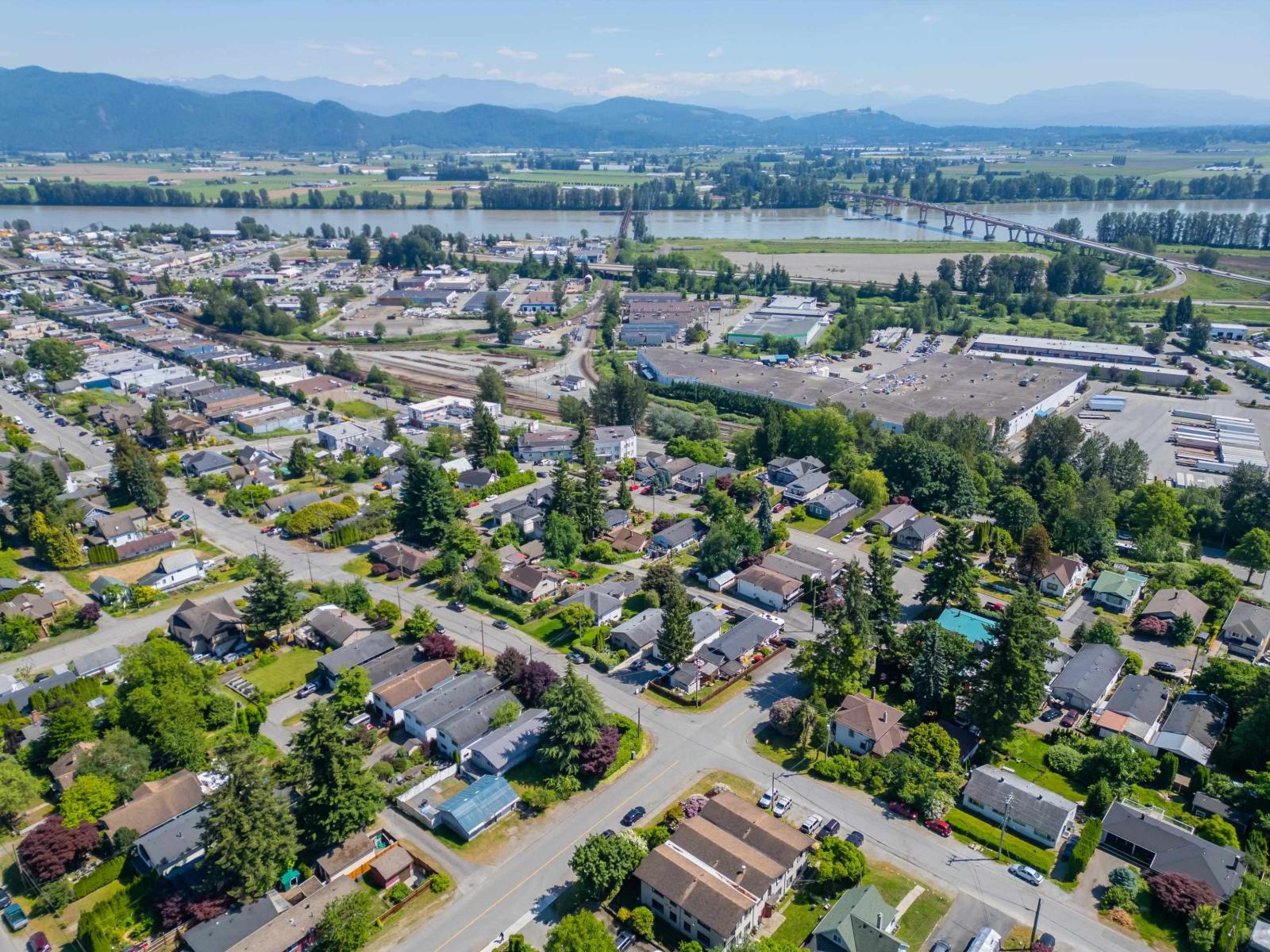 32931 1 Avenue, Mission, British Columbia  V2V 1E9 - Photo 36 - R3161472