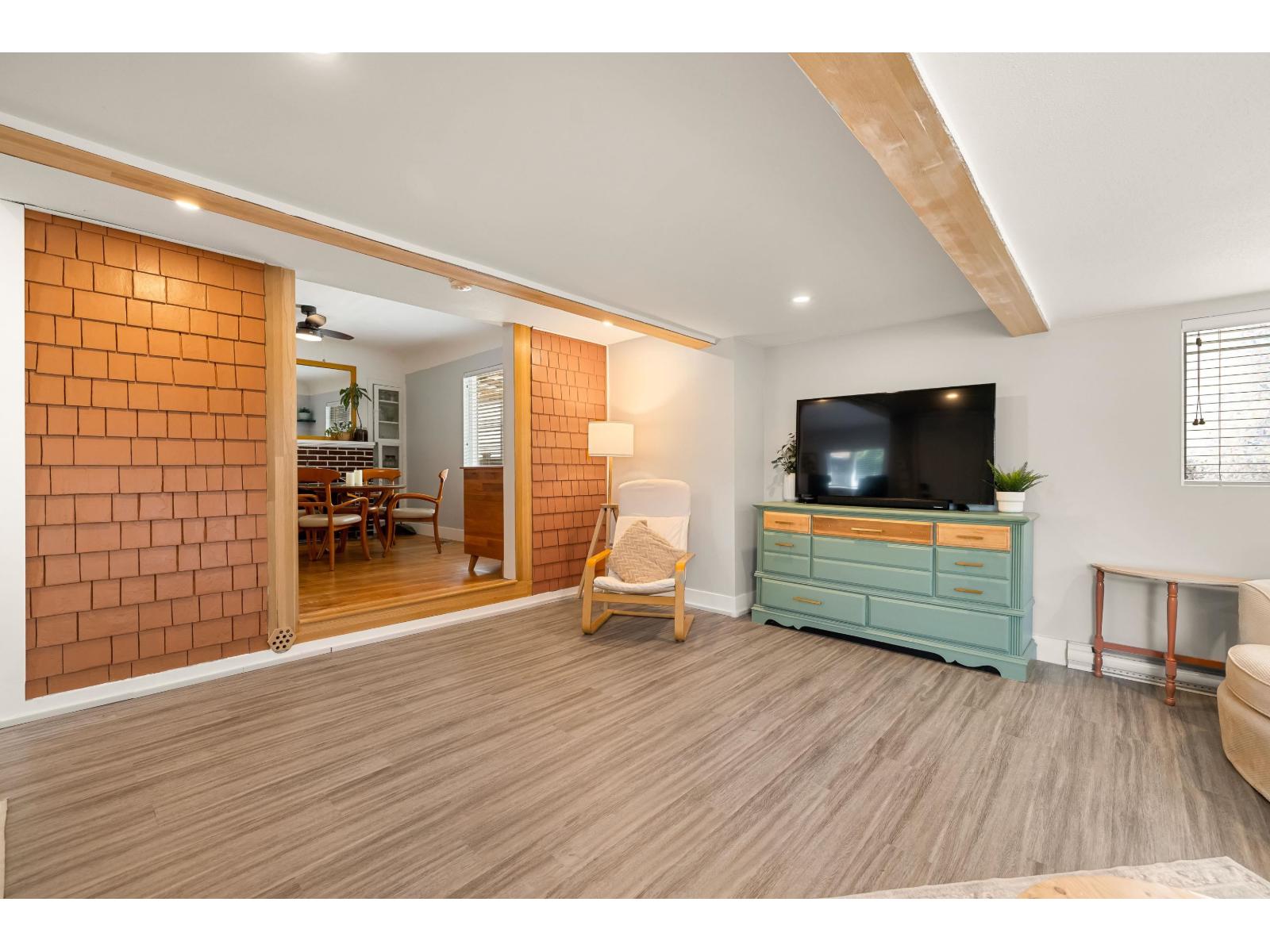 32931 1 Avenue, Mission, British Columbia  V2V 1E9 - Photo 10 - R3161472