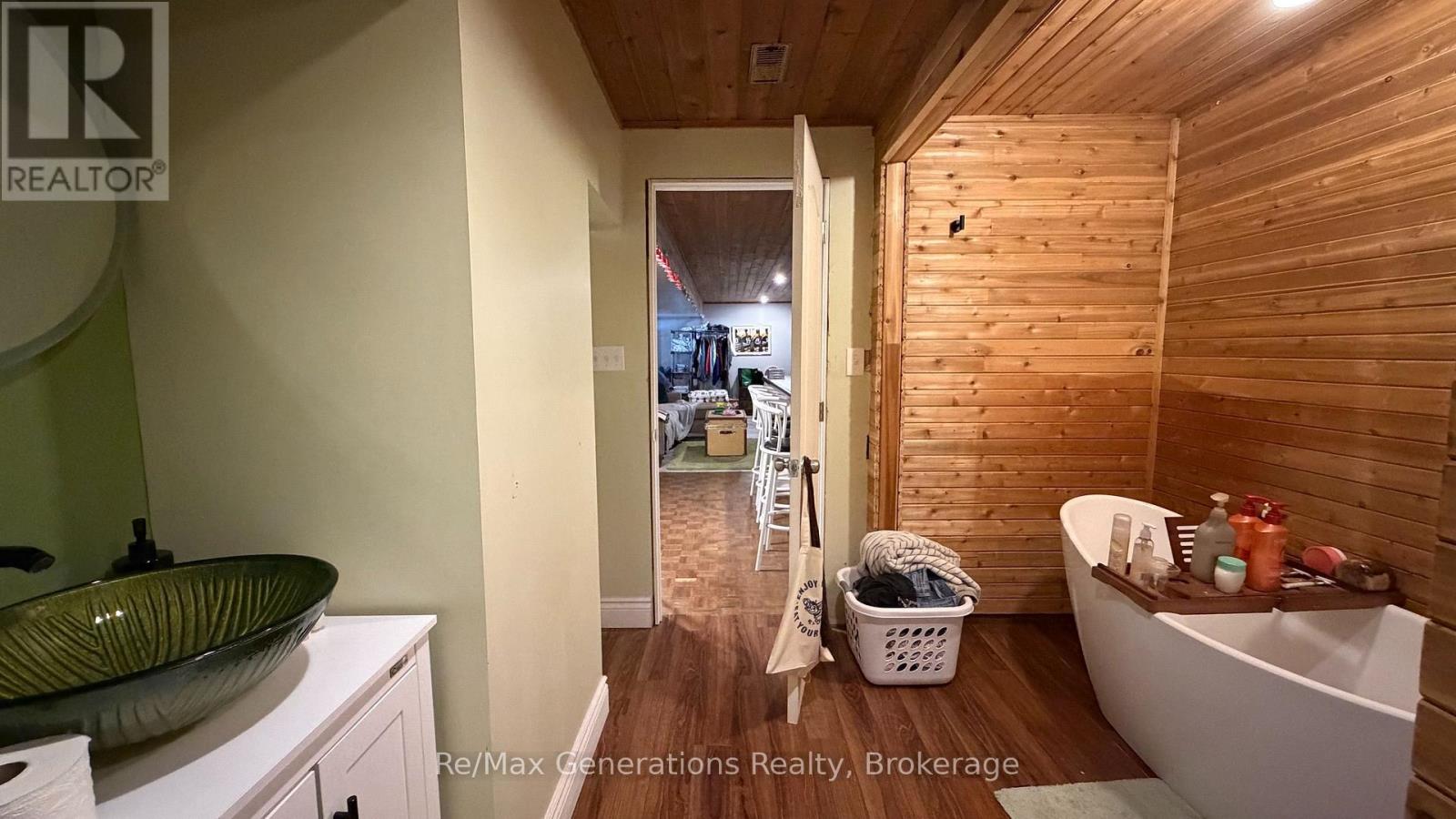 37 Southridge Crescent N, Terrace Bay, Ontario  P0T 2W0 - Photo 26 - X13746058