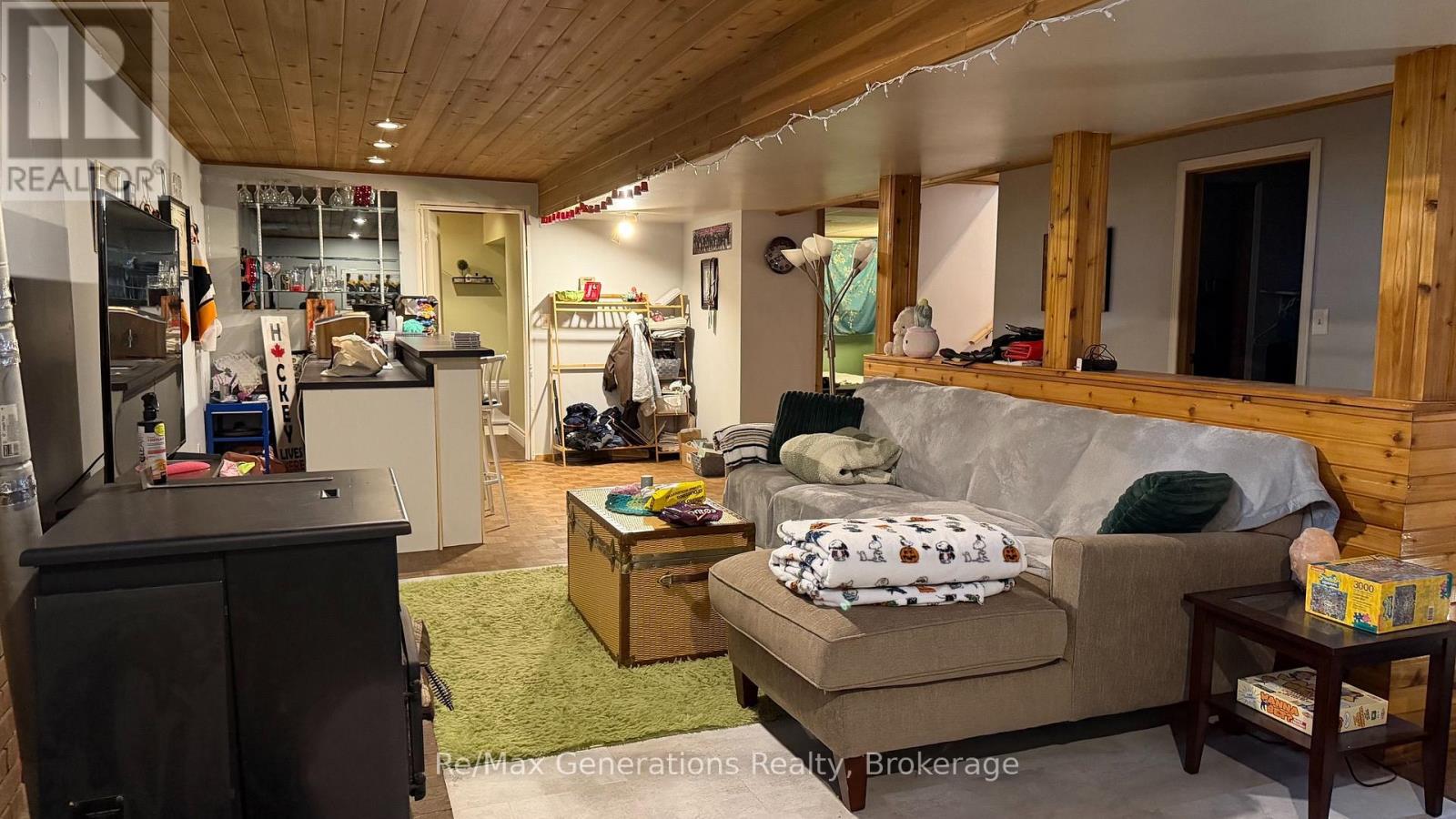 37 Southridge Crescent N, Terrace Bay, Ontario  P0T 2W0 - Photo 31 - X13746058