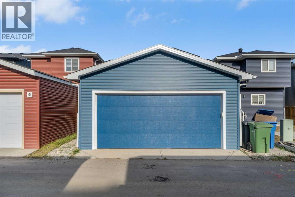 159 Waterford Heights, Chestermere, Alberta  T1X 2M8 - Photo 33 - A2342431