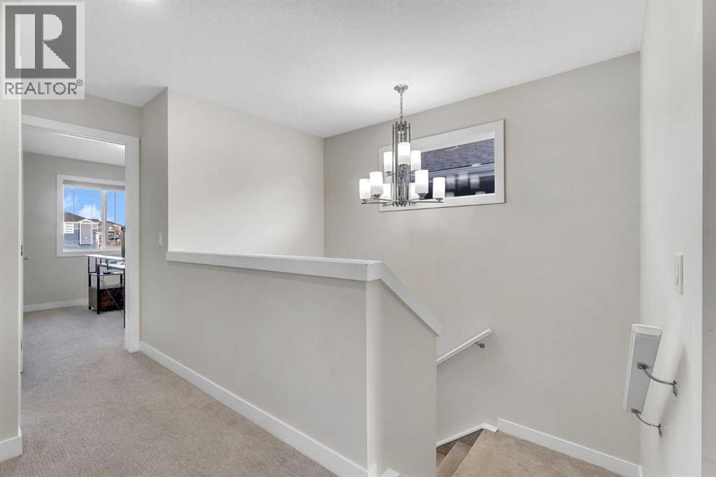 159 Waterford Heights, Chestermere, Alberta  T1X 2M8 - Photo 11 - A2342431