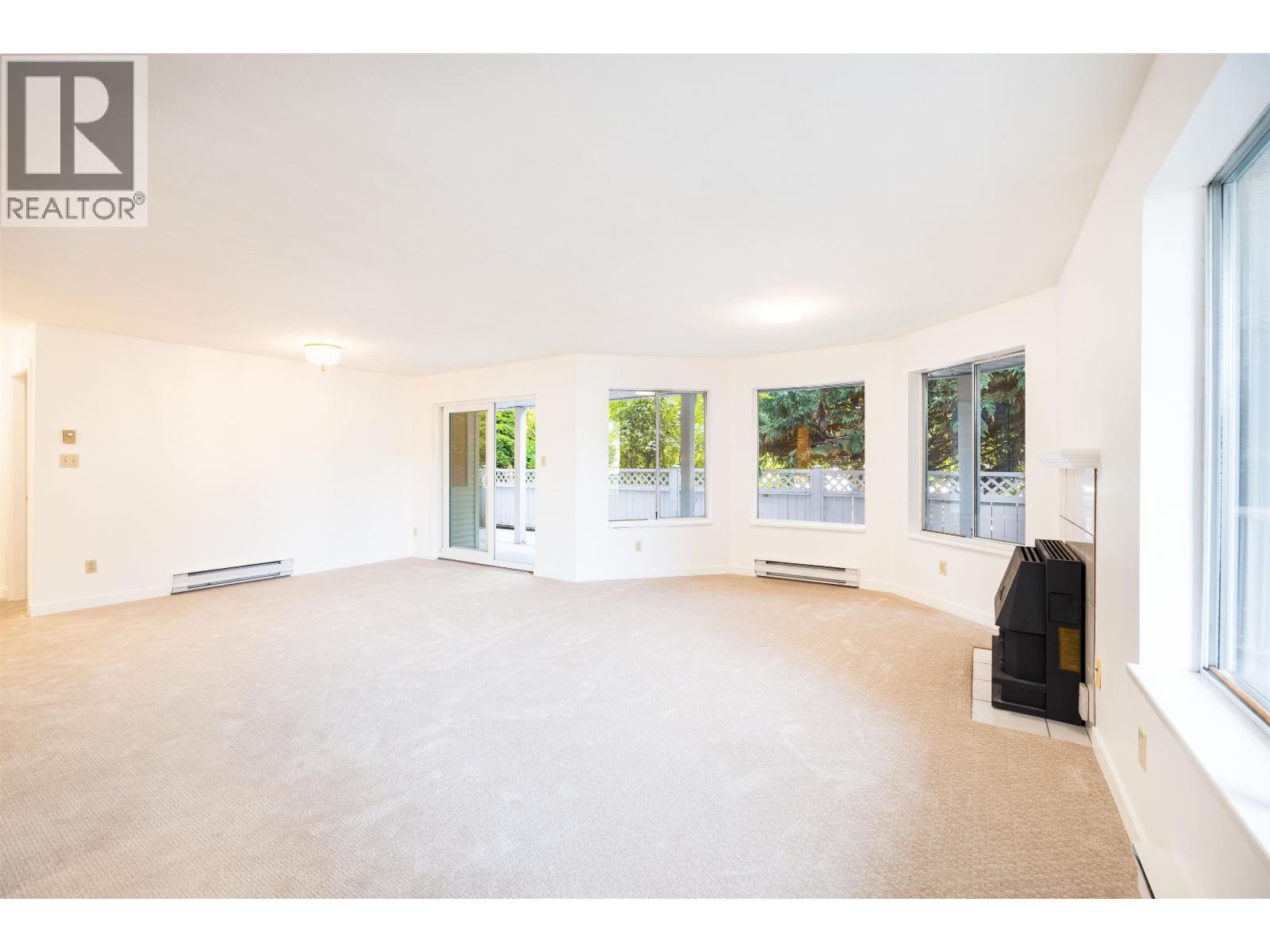105 3088 Flint Street, Port Coquitlam, British Columbia  V3B 4H5 - Photo 11 - R3161567