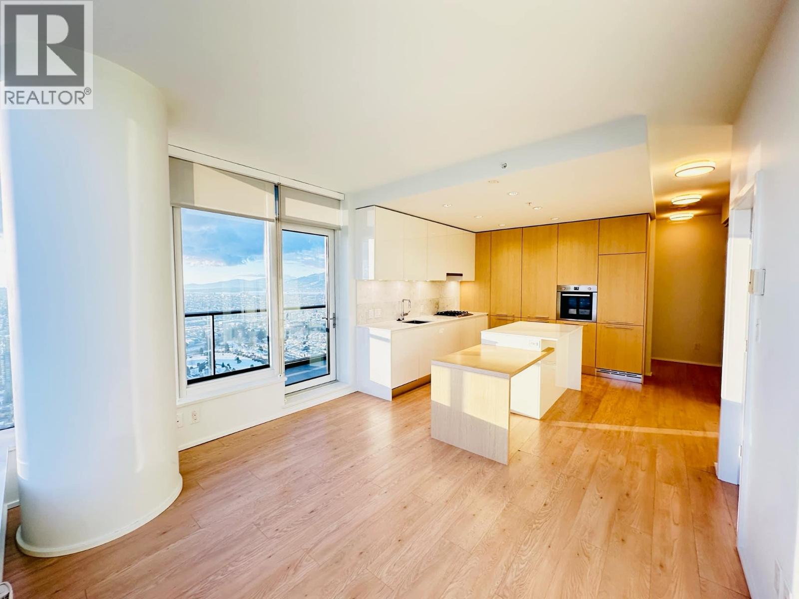 5007 4510 Halifax Way, Burnaby, British Columbia  V5C 0K4 - Photo 3 - R3161581