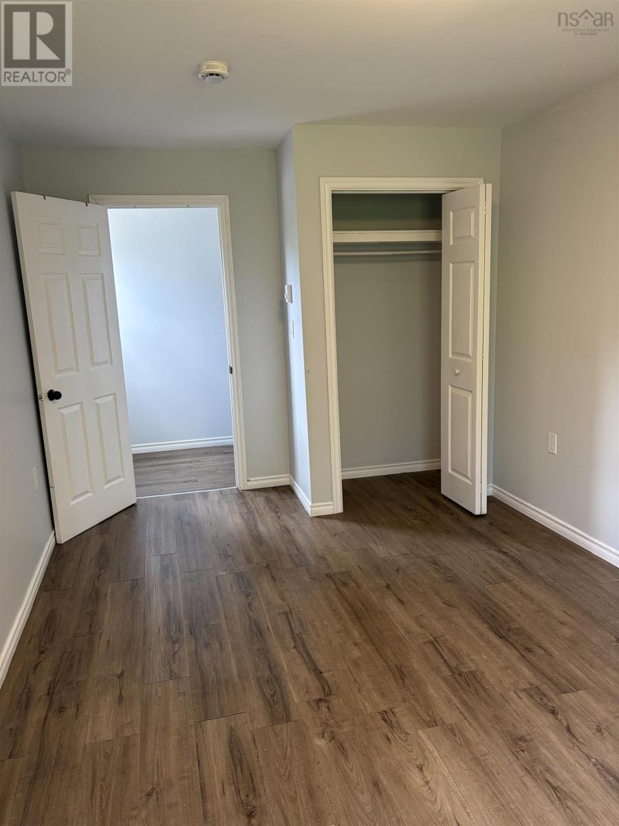 25 Morrison Street, Glace Bay, Nova Scotia  B1A 2G7 - Photo 14 - 202622312