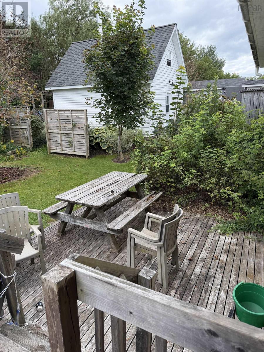 7 Viewville     B2g 1e1, Antigonish, Nova Scotia  B2G 1E1 - Photo 6 - 202622256