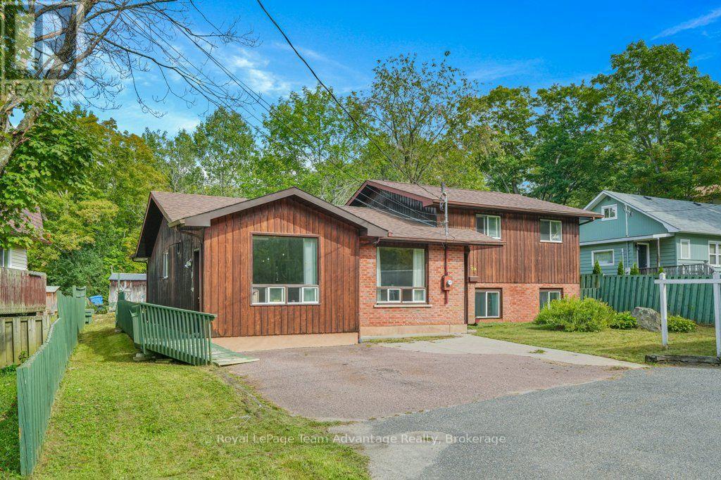 30a Forest Street, Parry Sound, Ontario  P2A 2P9 - Photo 3 - X13746008