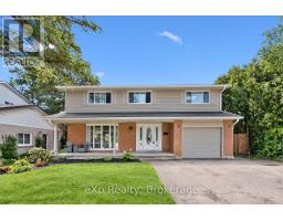 17 CARMINE PLACE, guelph (victoria north), Ontario