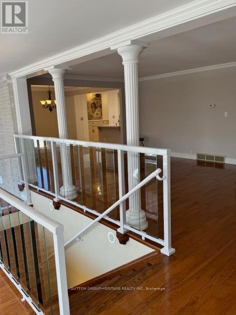 906 Liverpool Road, Pickering, Ontario  L1W 1S6 - Photo 11 - E13746044