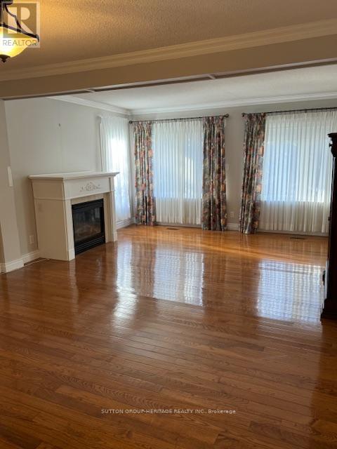 906 Liverpool Road, Pickering, Ontario  L1W 1S6 - Photo 5 - E13746044
