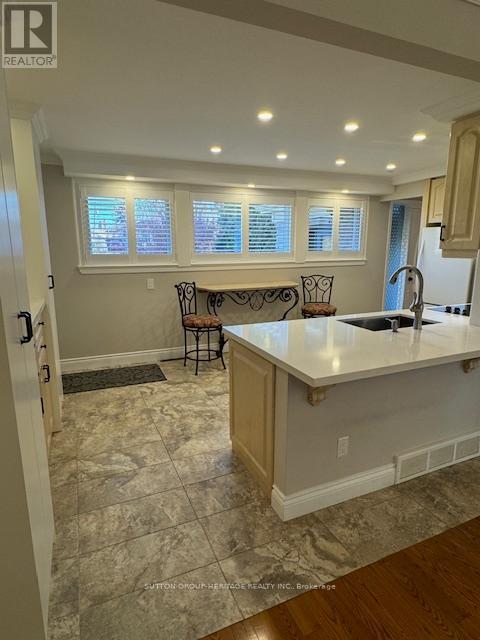 906 Liverpool Road, Pickering, Ontario  L1W 1S6 - Photo 7 - E13746044