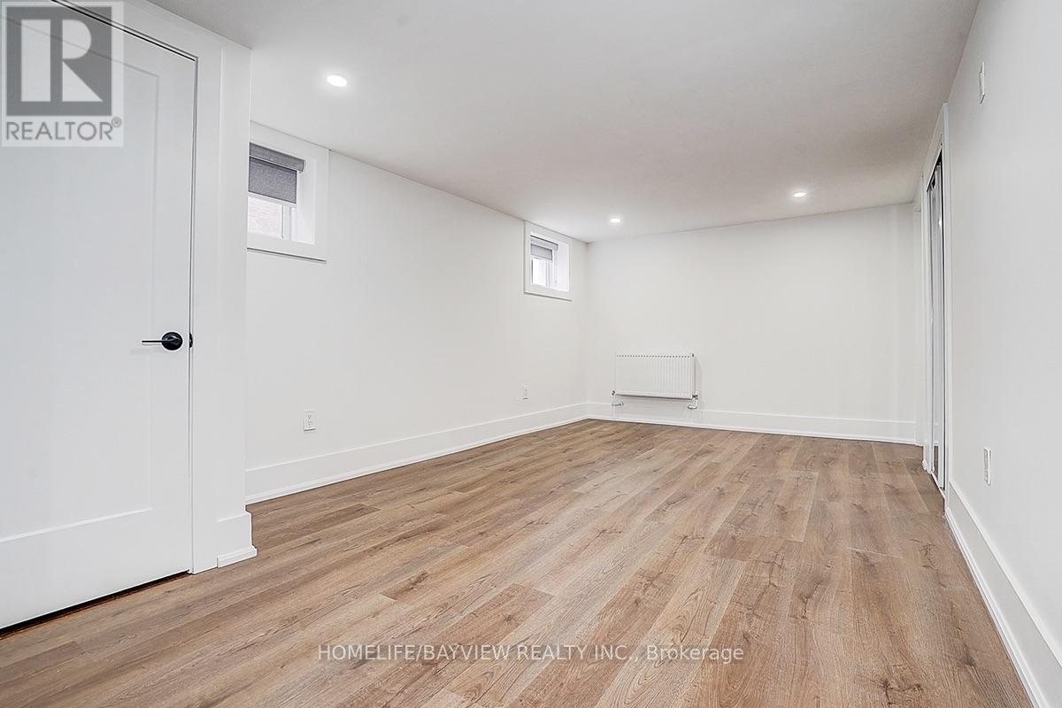 Lower - 43 Wineva Avenue, Toronto, Ontario  M4E 2T1 - Photo 11 - E13746110