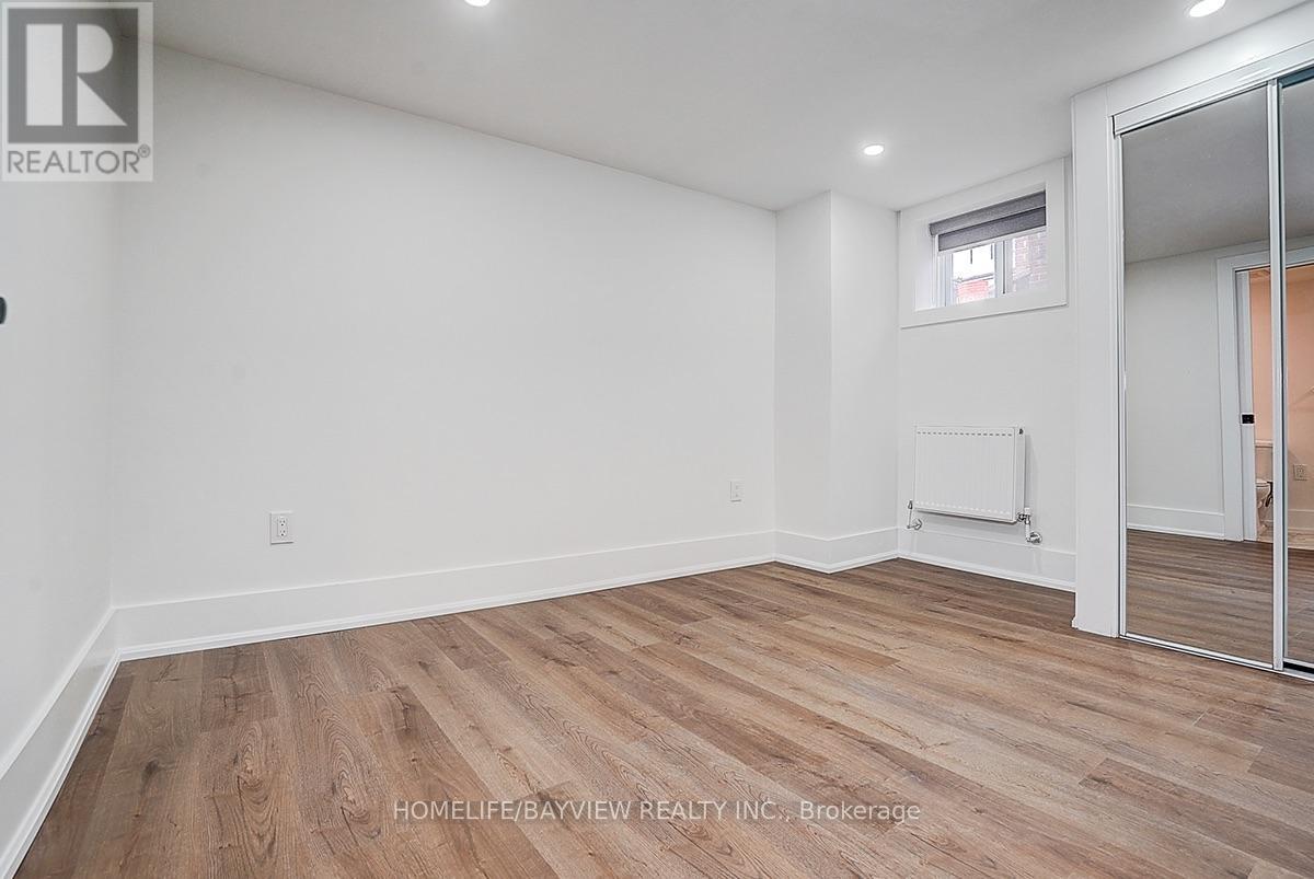 Lower - 43 Wineva Avenue, Toronto, Ontario  M4E 2T1 - Photo 16 - E13746110