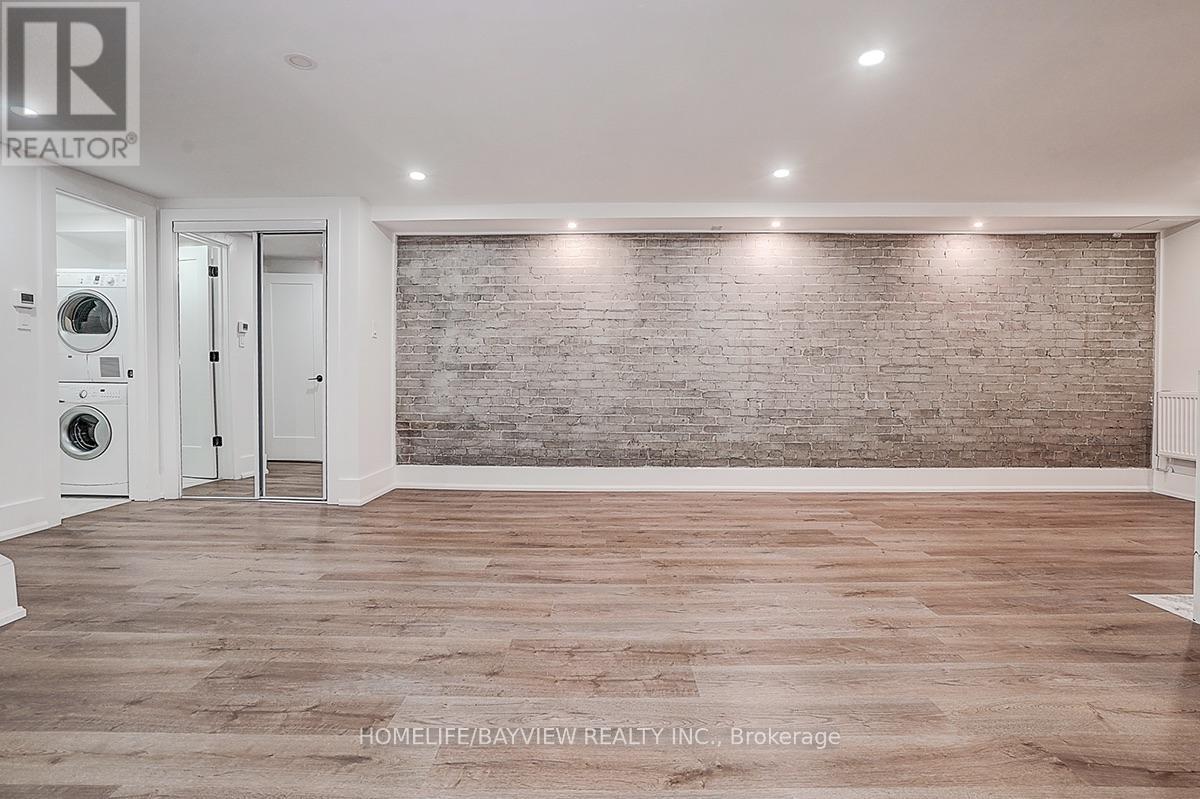 Lower - 43 Wineva Avenue, Toronto, Ontario  M4E 2T1 - Photo 8 - E13746110