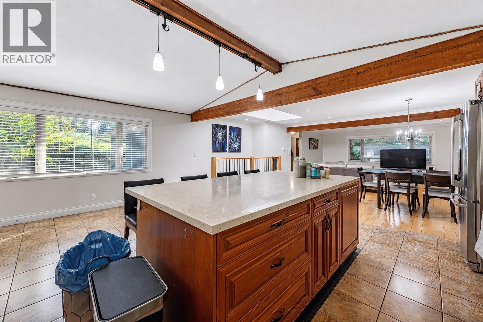 1130 Handsworth Road, North Vancouver, British Columbia  V7R 2A8 - Photo 11 - R3161570