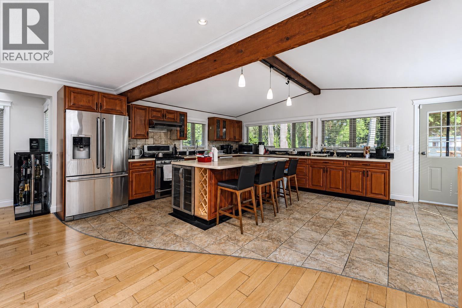 1130 Handsworth Road, North Vancouver, British Columbia  V7R 2A8 - Photo 9 - R3161570