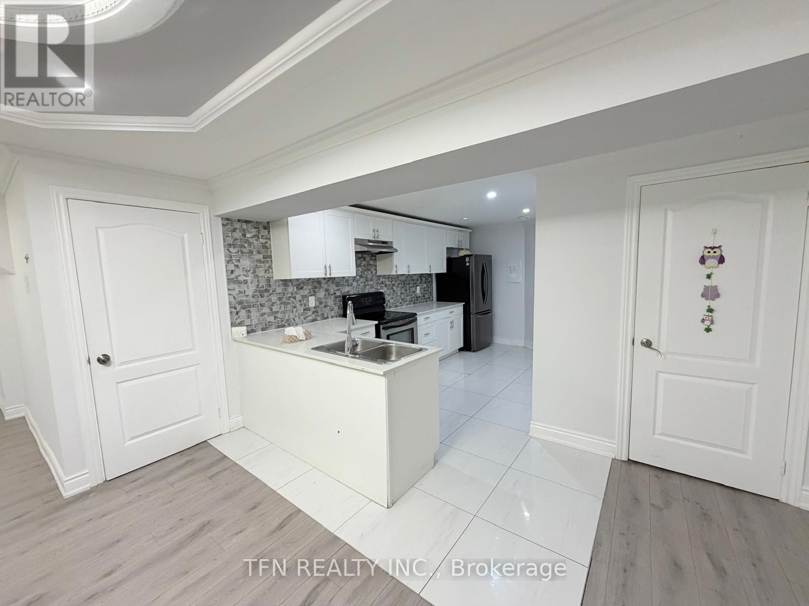 2 IRWIN (BASEMENT) PLACE