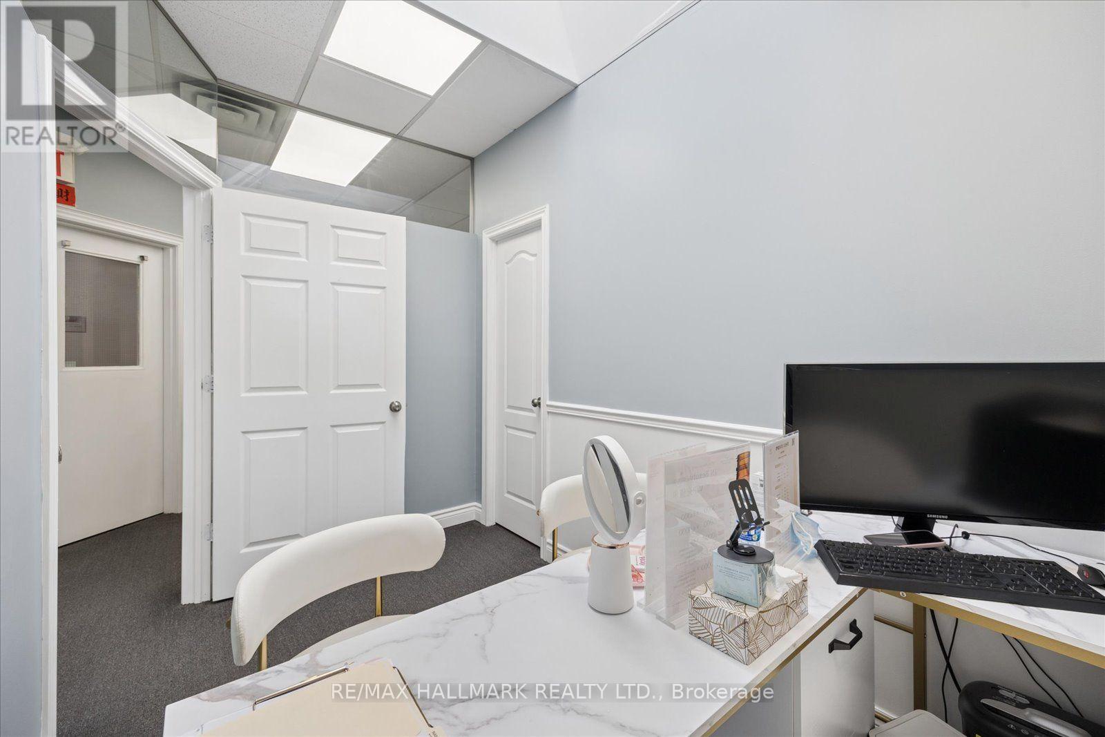 202 - 190 Main Street, Markham, Ontario  L3R 2G9 - Photo 18 - N13746112