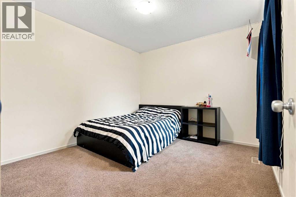 279 Copperpond Circle SE, Calgary, Alberta  T2Z 0R4 - Photo 27 - A2342513