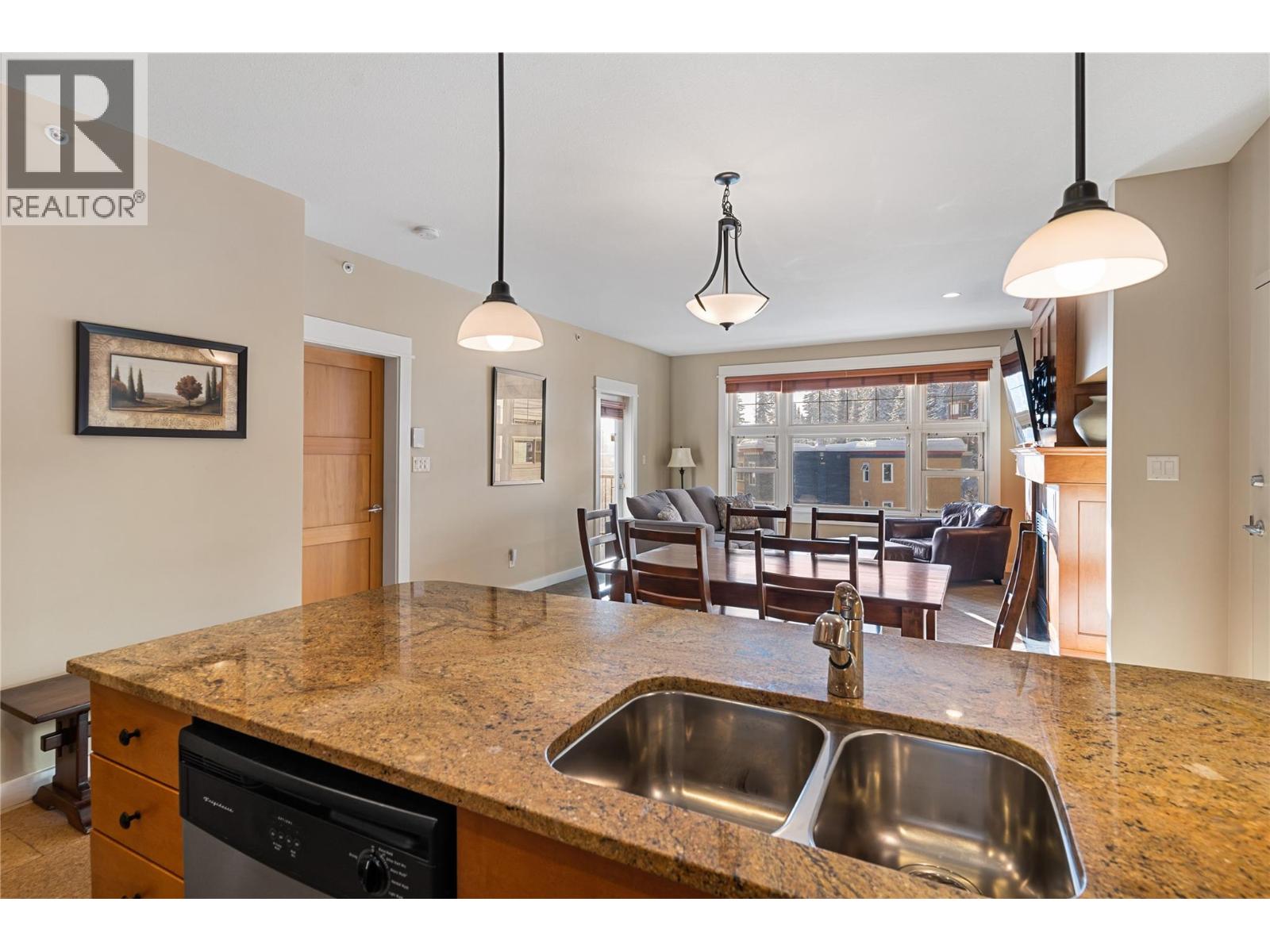 170 Silver Lode Lane Unit# 510, Silver Star, British Columbia  V1B 3M1 - Photo 7 - 10399852