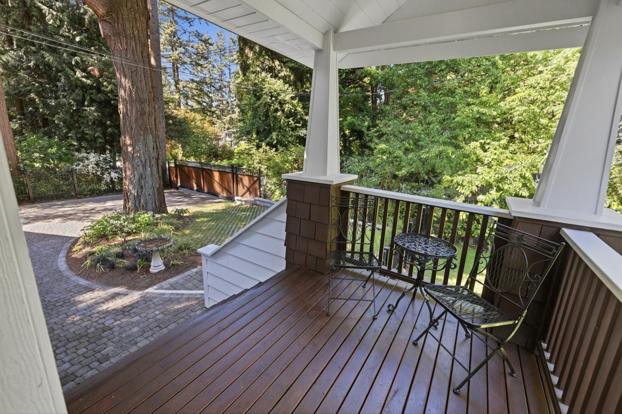 12682 Crescent Road, Surrey, British Columbia  V4A 2V5 - Photo 5 - R3161615