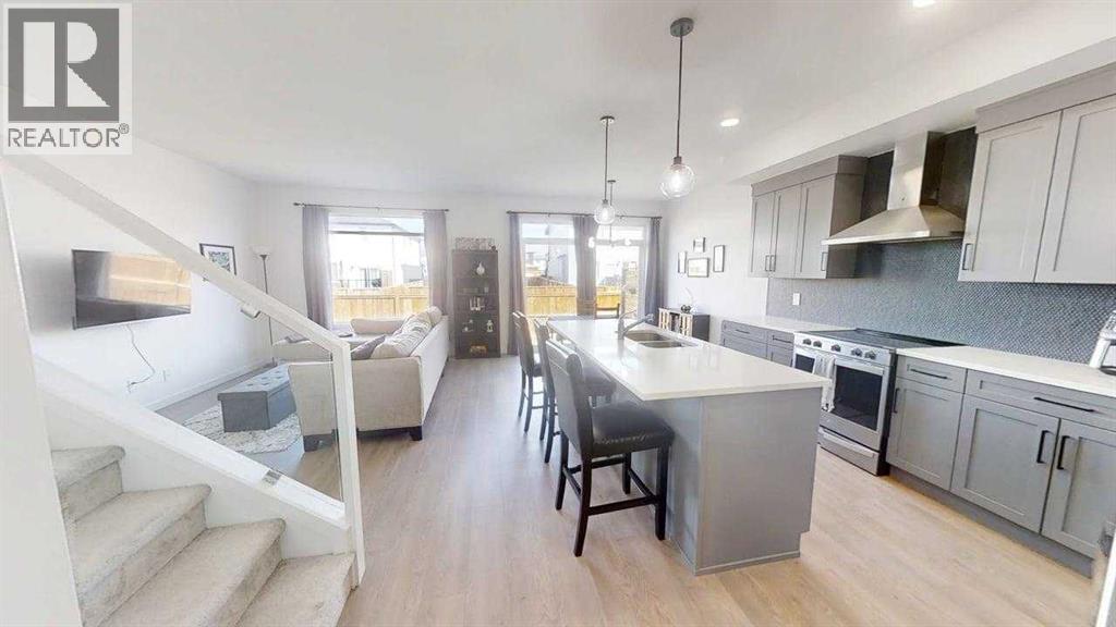 1219 Pacific Circle W, Lethbridge, Alberta  T1J 5V4 - Photo 6 - A2342472