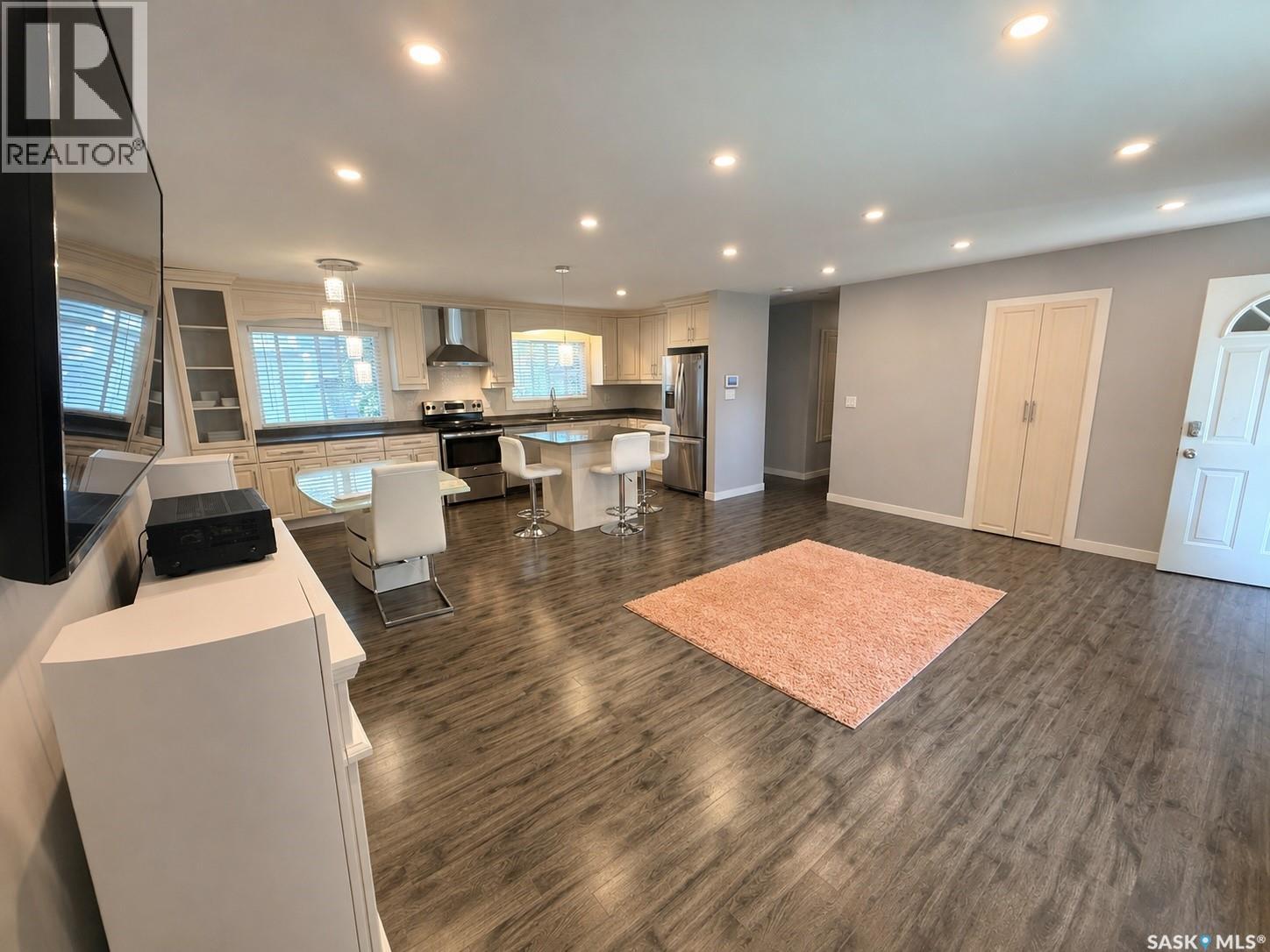 209 Winnipeg Avenue S, Saskatoon, Saskatchewan  S7M 3M1 - Photo 9 - SK047558