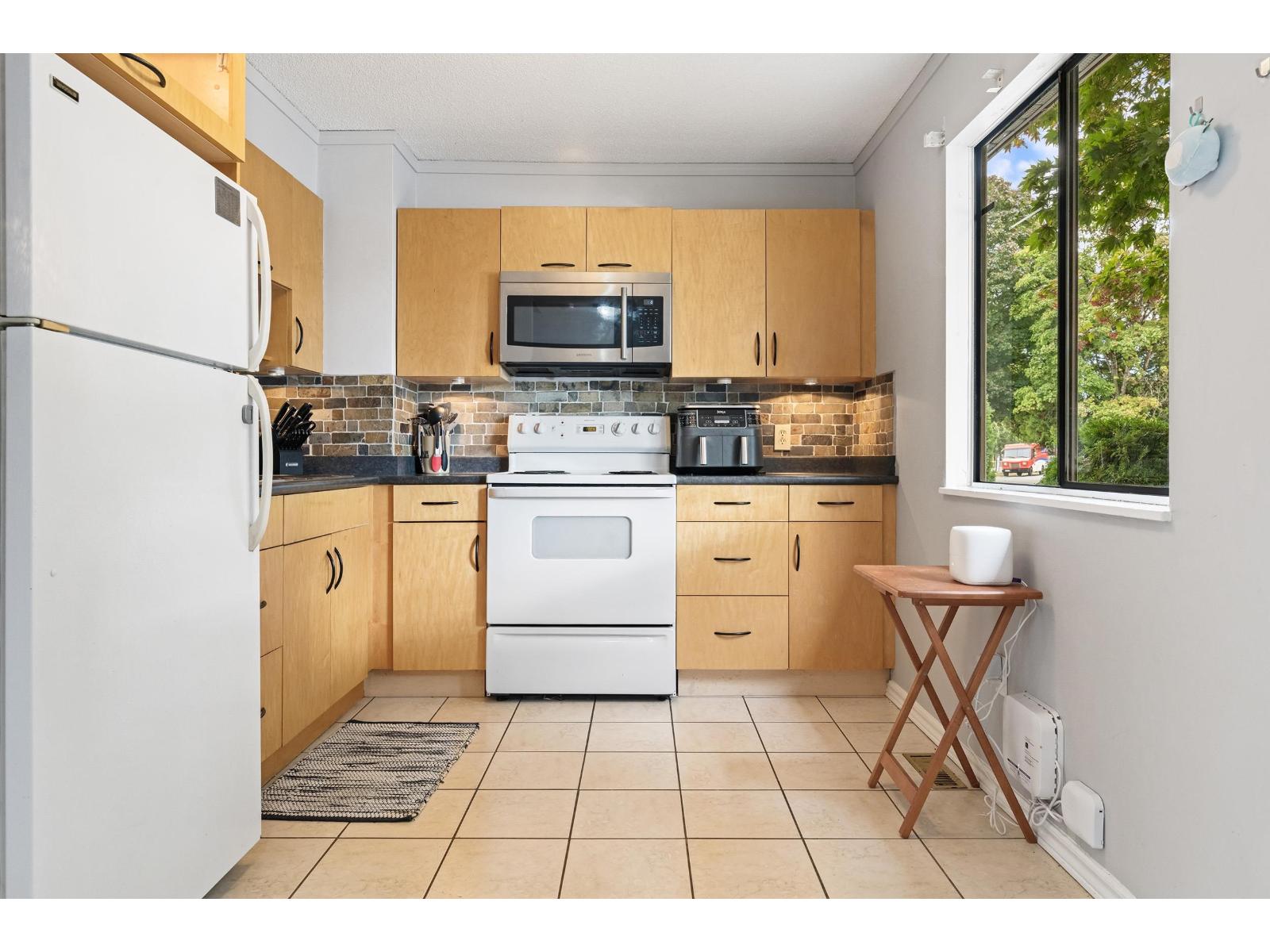 11 5351 200 Street, Langley, British Columbia  V3A 1M2 - Photo 4 - R3158737