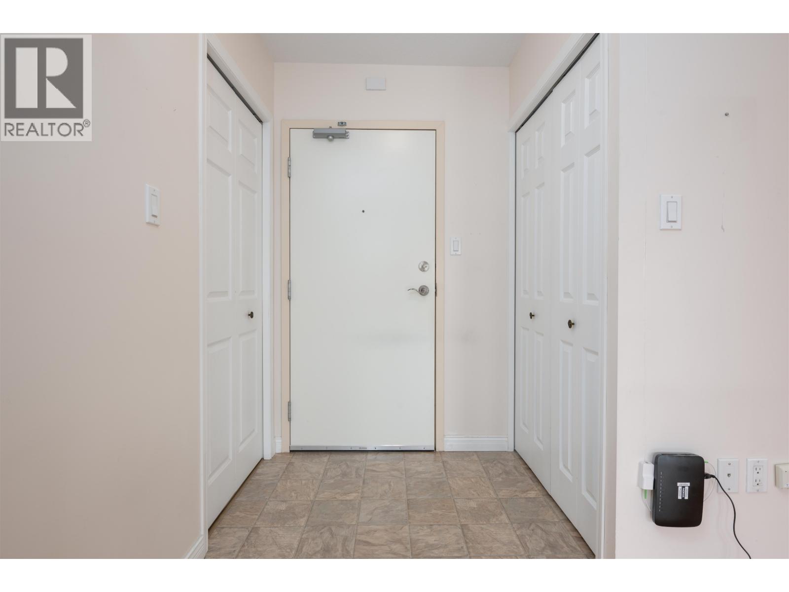 203 2912 Hopkins Road, Prince George, British Columbia  V2N 1L5 - Photo 4 - R3161617