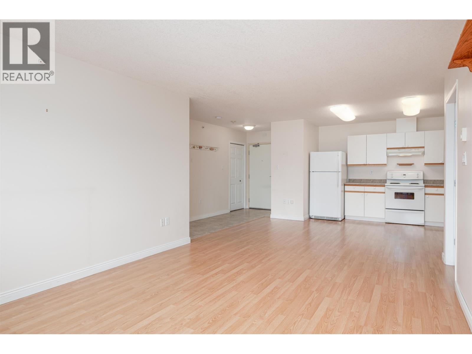 203 2912 Hopkins Road, Prince George, British Columbia  V2N 1L5 - Photo 9 - R3161617