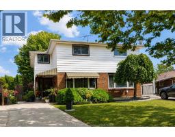 9870 LYNNGROVE, Windsor, Ontario