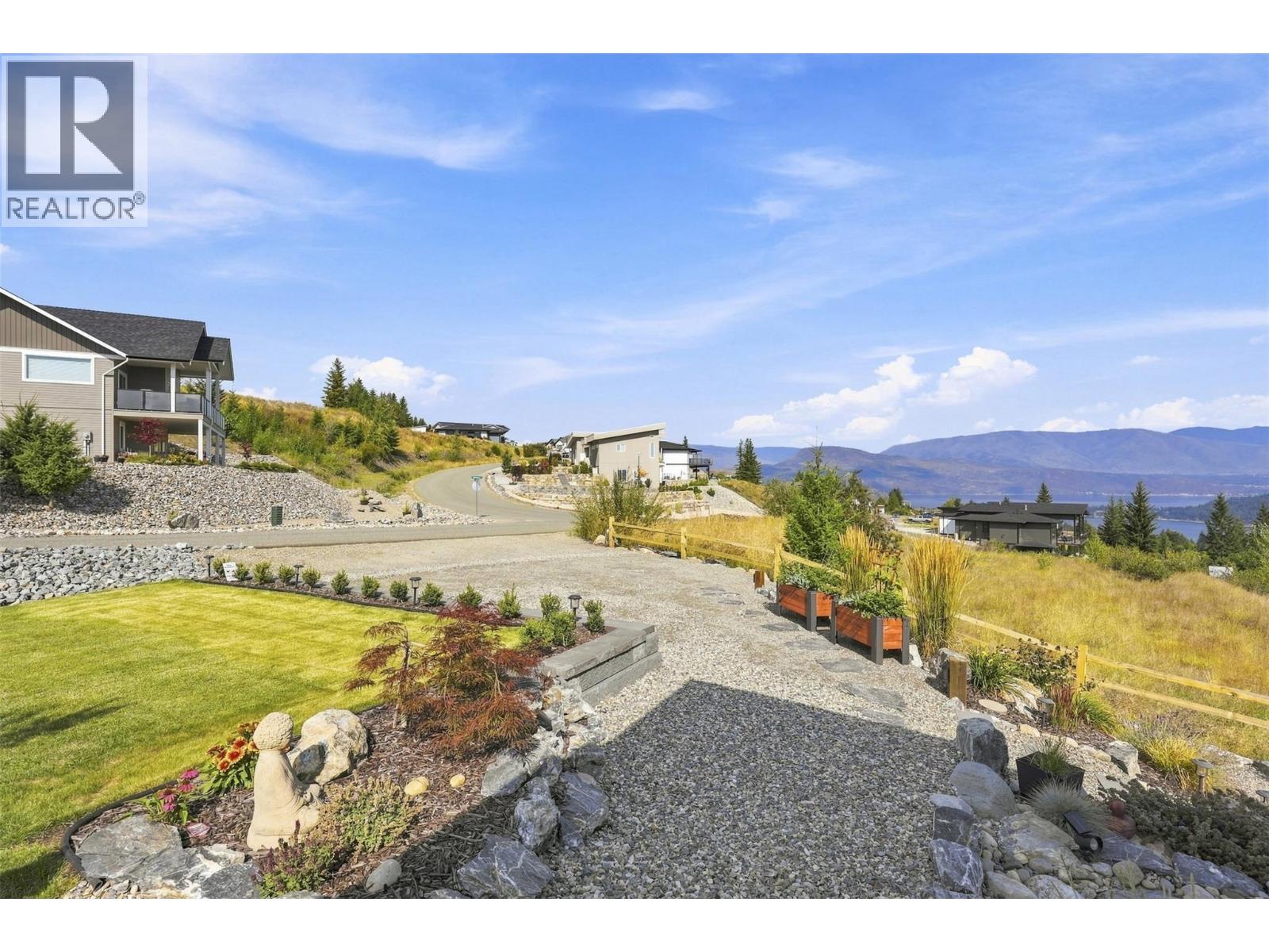 2486 Highlands Drive, South Shuswap, British Columbia  V0E 1H2 - Photo 11 - 10399530
