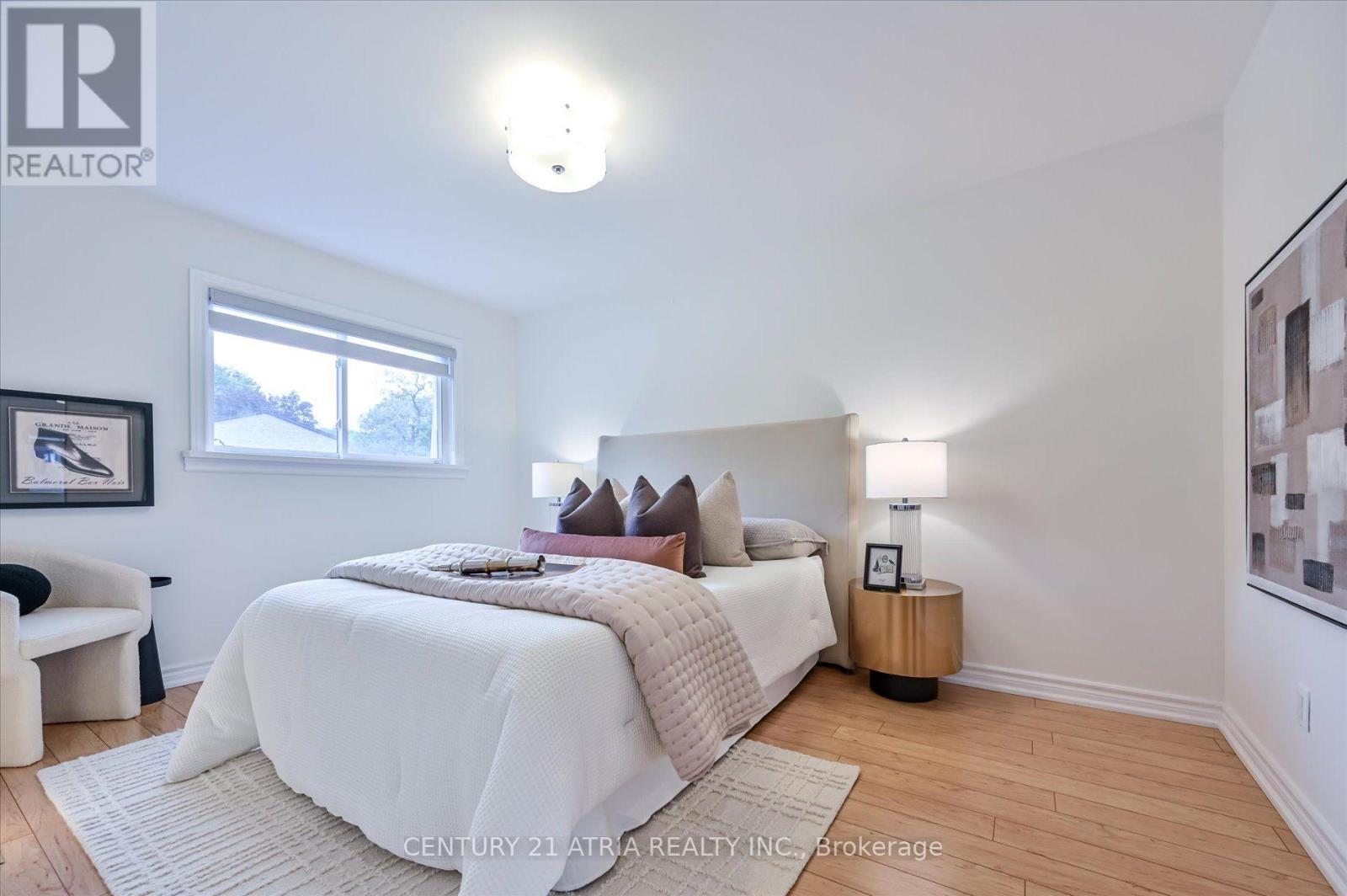 19 Aspenwood Drive, Toronto, Ontario  M2H 3E1 - Photo 18 - C13744478