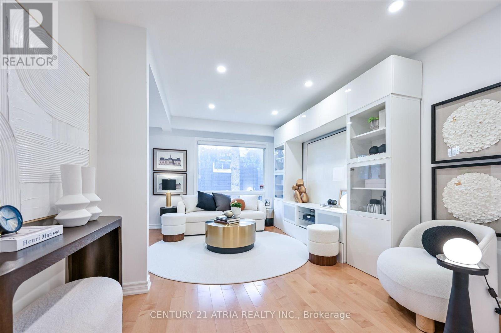 19 Aspenwood Drive, Toronto, Ontario  M2H 3E1 - Photo 6 - C13744478