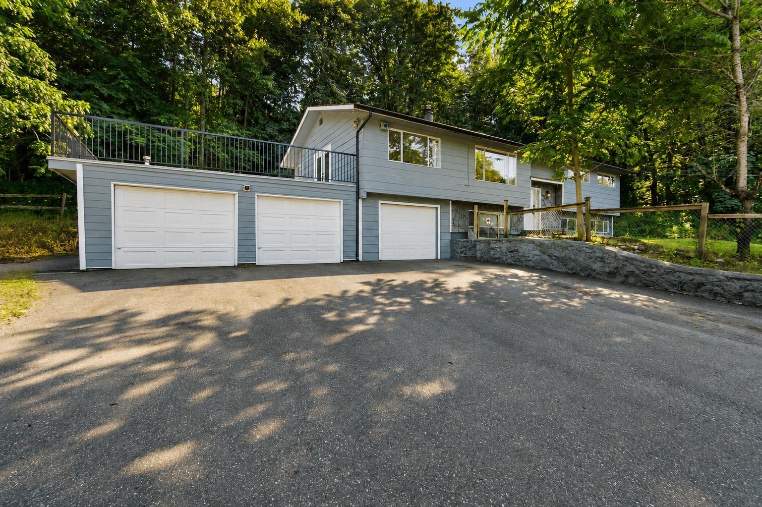 43810 Vedder Mountain Road, Yarrow, Chilliwack, British Columbia  V2R 4C5 - Photo 1 - R3161627