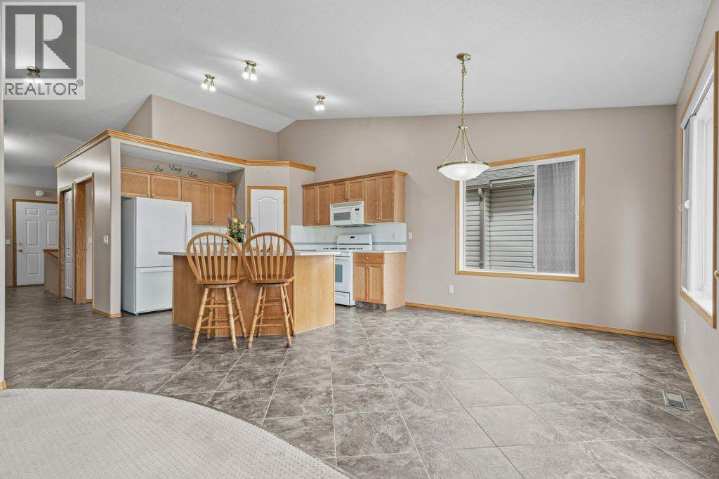 127 Whispering Way, Vulcan, Alberta  T0L 2B0 - Photo 18 - A2341499