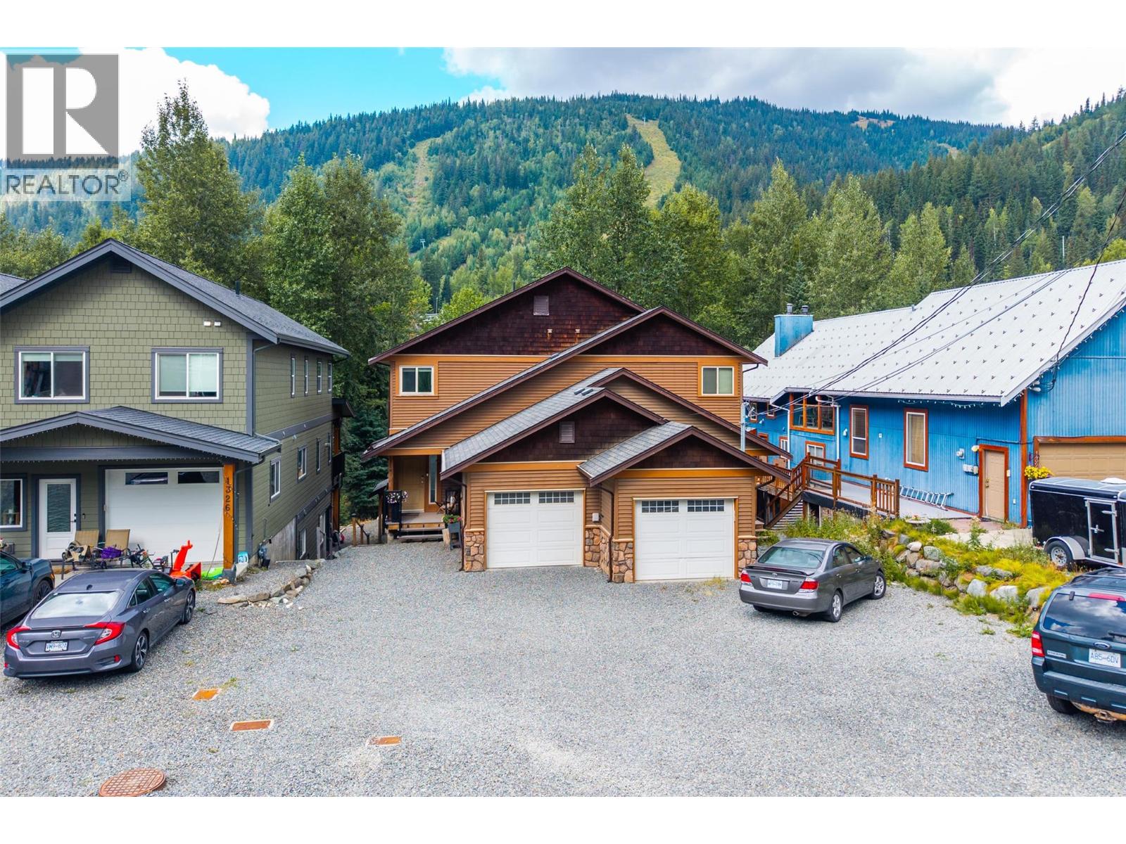 1324 Burfield Drive, Kamloops, British Columbia  V0E 5N0 - Photo 2 - 10399673