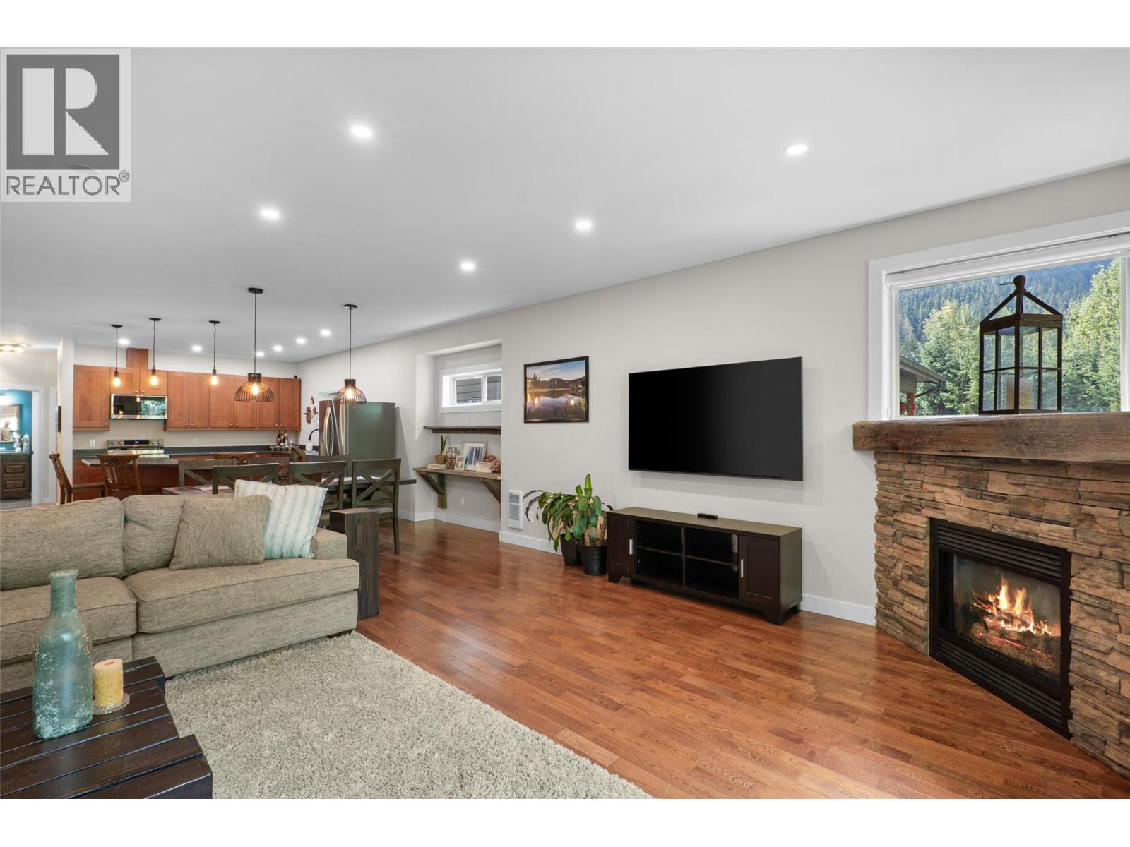 1324 Burfield Drive, Kamloops, British Columbia  V0E 5N0 - Photo 19 - 10399673