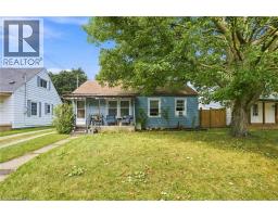 9 LANCASTER Avenue, Brantford, Ontario