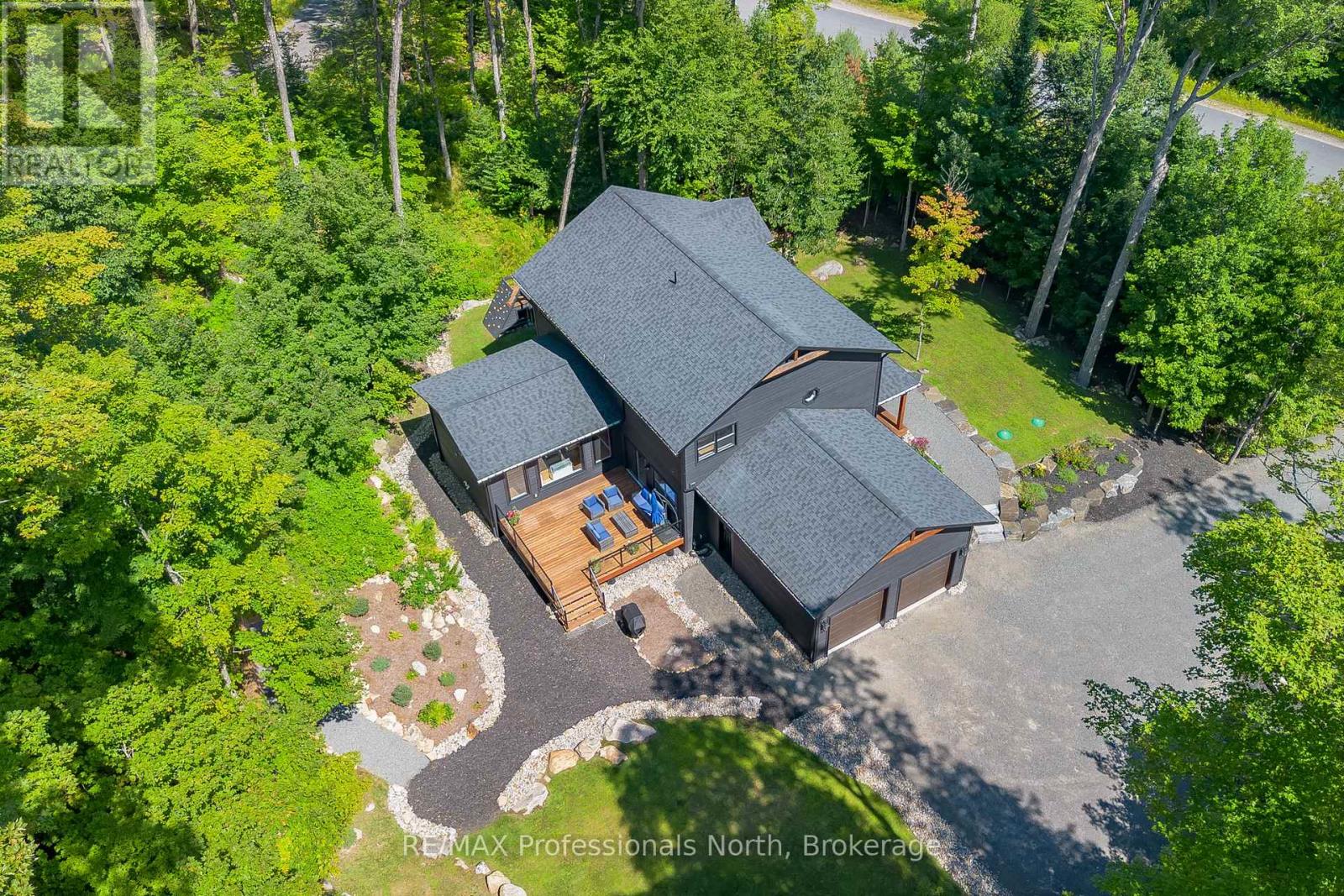 29 NATURES WAY, Huntsville, Ontario