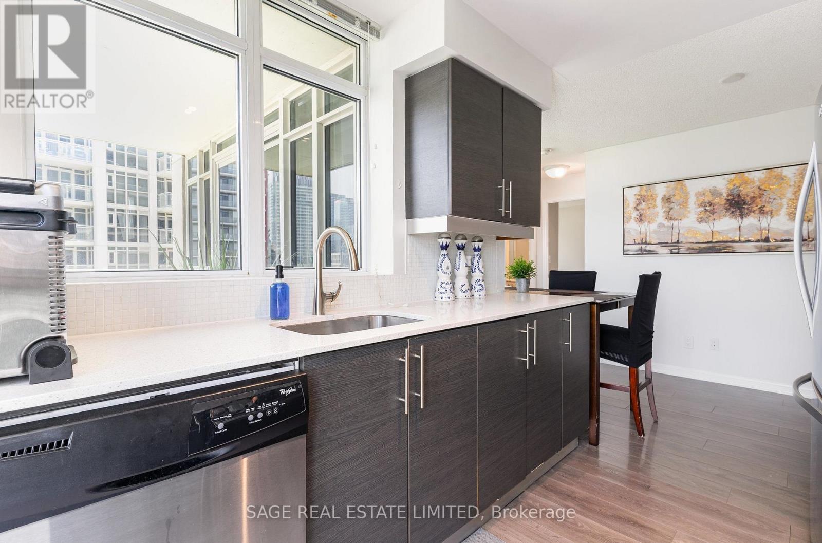 1019 - 35 Bastion Street, Toronto, Ontario  M5V 0C2 - Photo 8 - C13746140