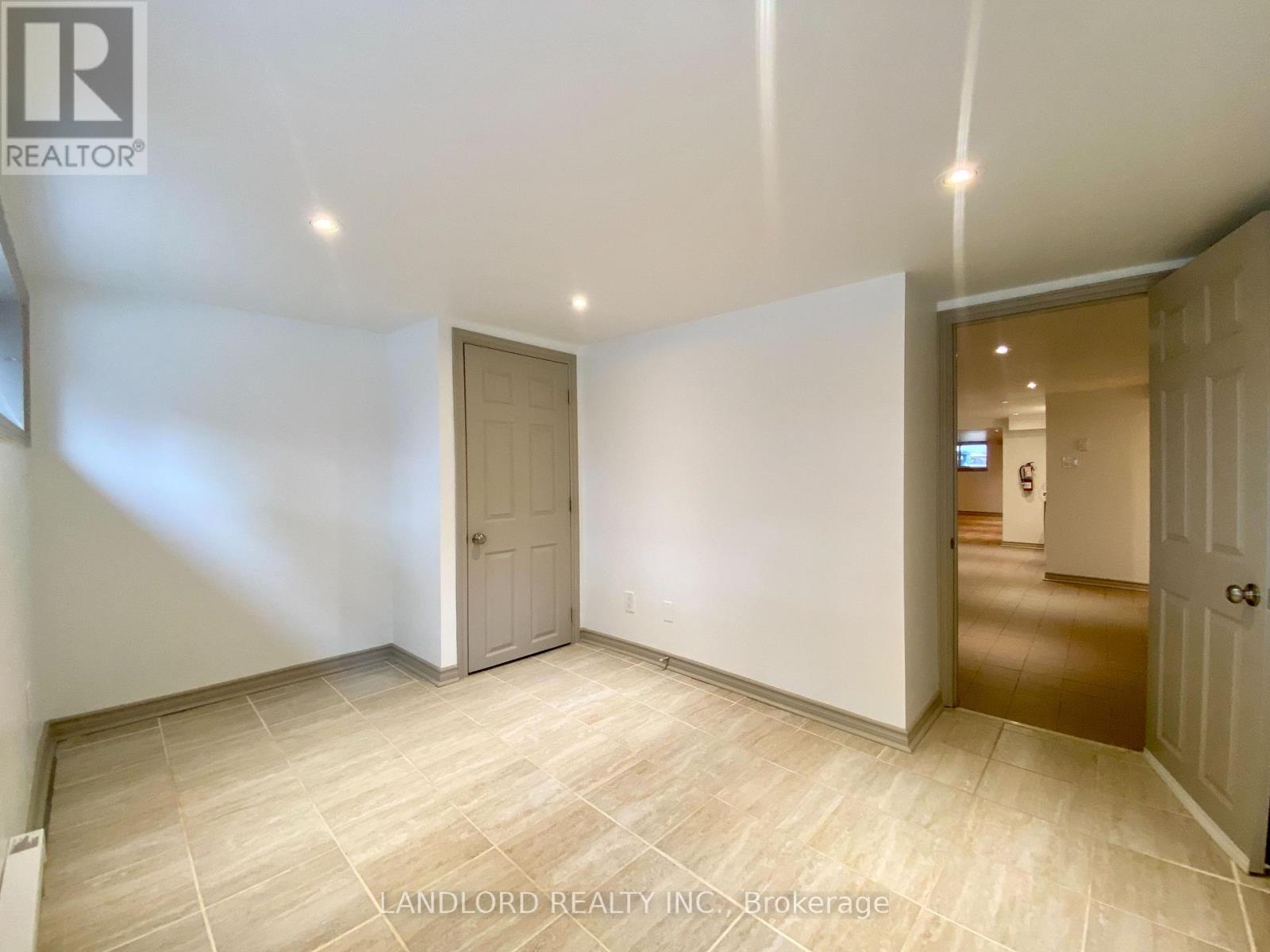 5 - 209 Madison Avenue, Toronto, Ontario  M5R 2S6 - Photo 10 - C13746258